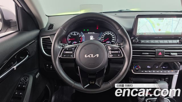 Kia Seltos Gasoline 1.6 Turbo 2WD Signature 2022 — фото 13