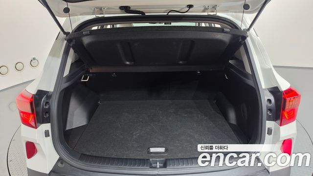 Kia Seltos Gasoline 1.6 Turbo 2WD Signature 2022 — фото 19