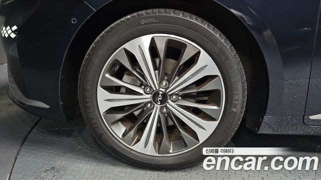 Kia K8 Hybrid Signature 2022 — фото 5