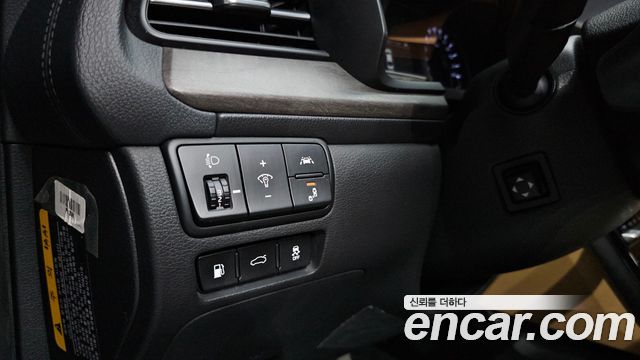 Kia K7 Premier 2.5 GDI Noblesse 2020 — фото 18