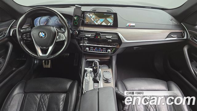 BMW 5 Series (G30) 520d xDrive M Sport Package Plus 2017 — фото 7