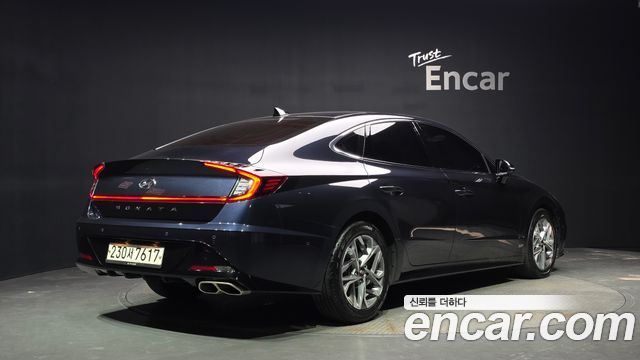 Hyundai Sonata (DN8) 1.6 Turbo Premium Family 2020 — фото 2