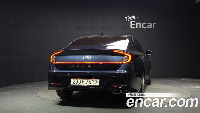 Hyundai Sonata (DN8) 1.6 Turbo Premium Family 2020 — фото 4