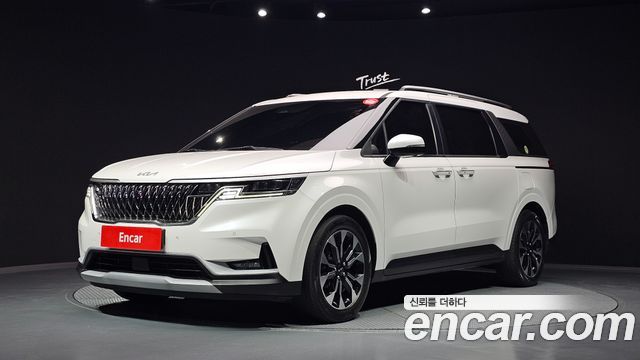 Kia Carnival (IV) Gasoline 9-Seater Prestige 2023 — фото 1