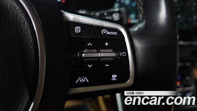 Kia Carnival (IV) Gasoline 9-Seater Prestige 2023 — фото 16