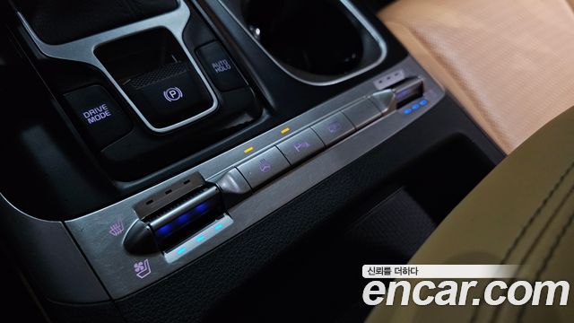 Kia Carnival (IV) Gasoline 9-Seater Prestige 2023 — фото 18