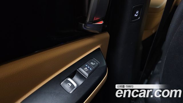 Kia Carnival (IV) Gasoline 9-Seater Prestige 2023 — фото 19