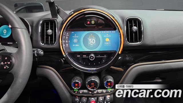 MINI Cooper Countryman Classic 2nd 2024 — фото 15