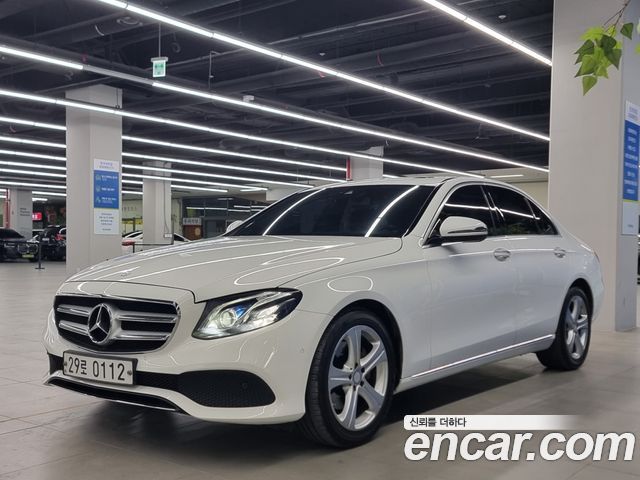 Mercedes-Benz E-Class (W213) E220d Avantgarde 2017 — фото 3
