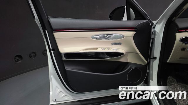 Genesis GV70 2.5T Gasoline AWD 2025 — фото 24