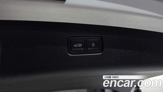 Genesis GV70 2.5T Gasoline AWD 2025 — фото 28