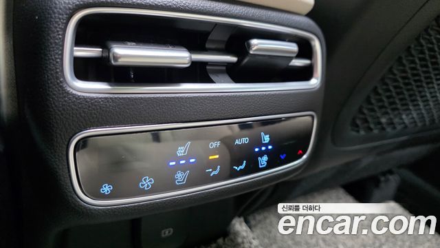 Genesis GV70 2.5T Gasoline AWD 2025 — фото 29