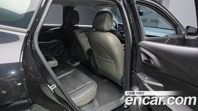 Chevrolet Trax Crossover 1.2 ACTIV 2025 — фото 11