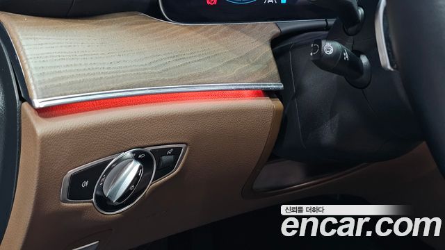 Mercedes-Benz E-Class (W213) E250 Exclusive 2021 — фото 20