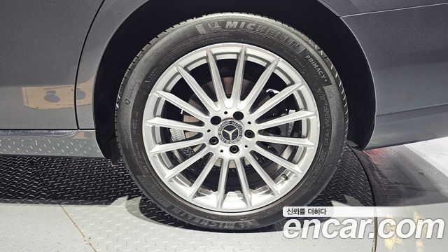 Mercedes-Benz E-Class (W213) E250 Exclusive 2021 — фото 21