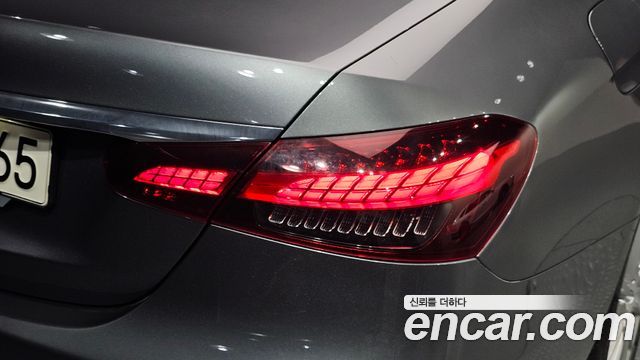 Mercedes-Benz E-Class (W213) E250 Exclusive 2021 — фото 23