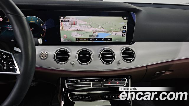 Mercedes-Benz E-Class (W213) E250 Avantgarde 2021 — фото 15