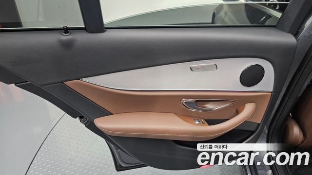 Mercedes-Benz E-Class (W213) E250 Avantgarde 2021 — фото 25