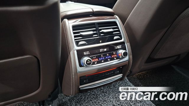 BMW 7 Series (G11) 740Li xDrive 2016 — фото 21