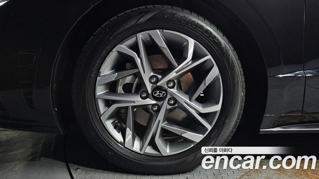 Hyundai Sonata (DN8) 2.0 Premium Plus 2023 — фото 5