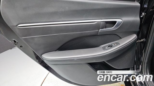 Hyundai Sonata (DN8) 2.0 Premium Plus 2023 — фото 25