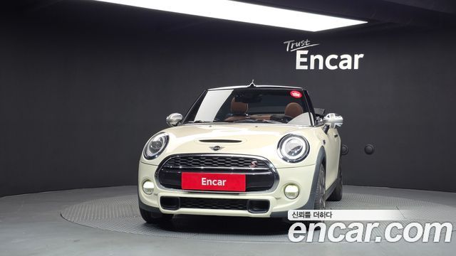MINI Cooper S Convertible Standard 3rd 2019 — фото 3