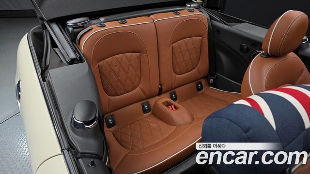MINI Cooper S Convertible Standard 3rd 2019 — фото 12