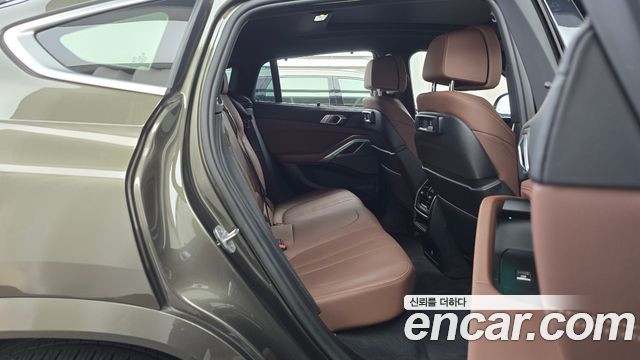BMW X6 (G06) xDrive40d M Sport 2021 — фото 11