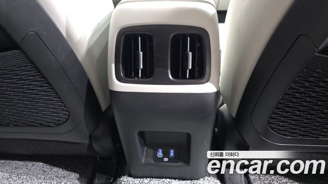 Hyundai Tucson (NX4) Diesel 2.0 2WD Premium 2023 — фото 41
