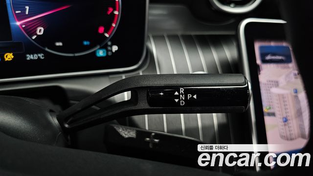 Mercedes-Benz C-Class (W206) C300 4MATIC Avantgarde 2024 — фото 9