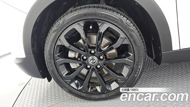 KG Mobility (SsangYong) Tivoli LX 2WD 2017 — фото 5