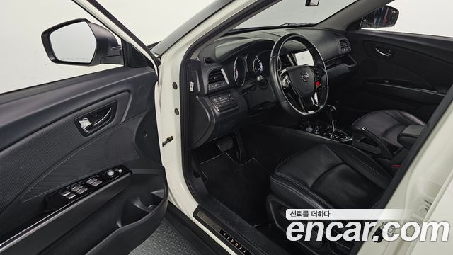 KG Mobility (SsangYong) Tivoli LX 2WD 2017 — фото 10