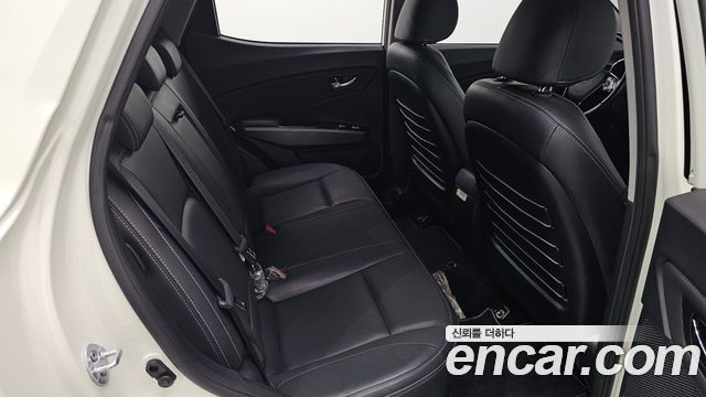 KG Mobility (SsangYong) Tivoli LX 2WD 2017 — фото 15