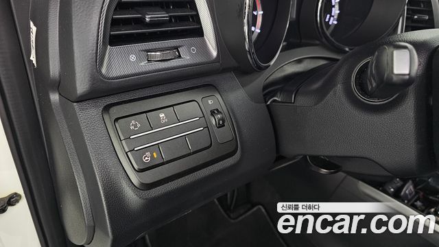 KG Mobility (SsangYong) Tivoli LX 2WD 2017 — фото 23