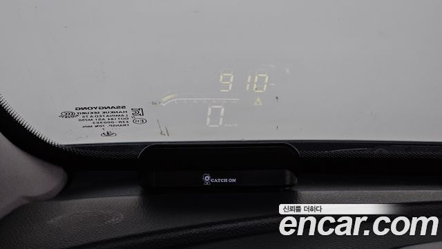 KG Mobility (SsangYong) Tivoli LX 2WD 2017 — фото 36