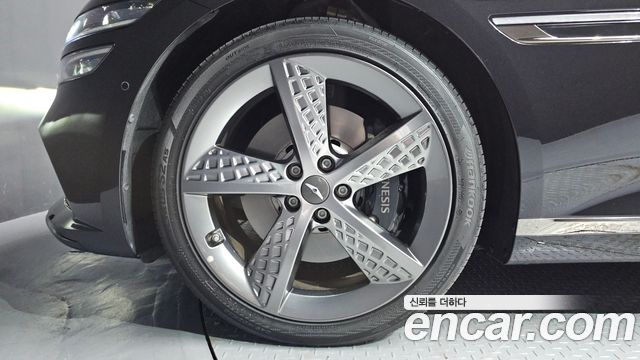 Genesis G80 (RG3) Gasoline 2.5 Turbo AWD 2024 — фото 5
