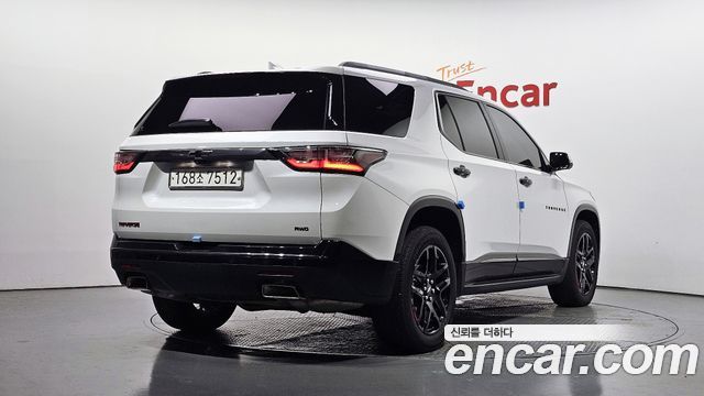 Chevrolet Traverse 3.6 AWD Redline 2020 — фото 2