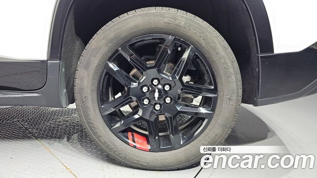 Chevrolet Traverse 3.6 AWD Redline 2020 — фото 21