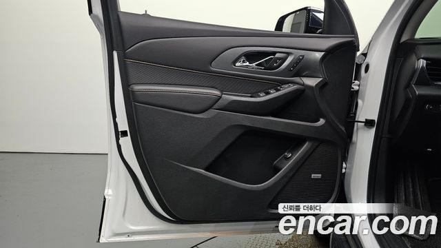 Chevrolet Traverse 3.6 AWD Redline 2020 — фото 24