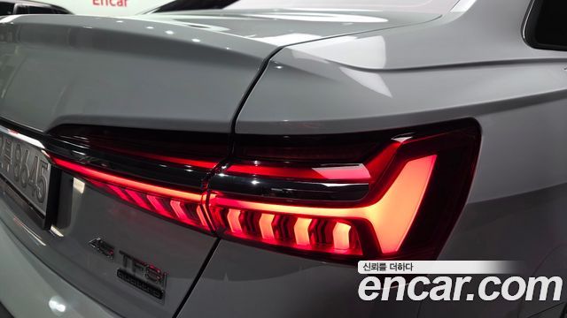 Audi A6 (C8) 45 TFSI Quattro Premium 2022 — фото 29