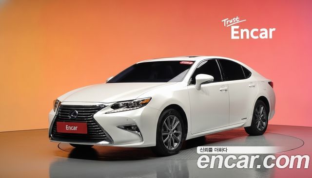 Lexus ES300h Supreme XV60