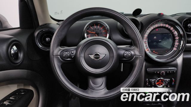 MINI Cooper D Countryman ALL4 1st 2016 — фото 13