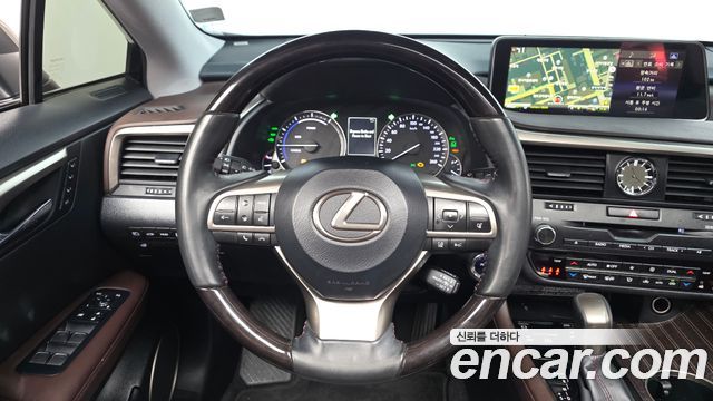 Lexus RX450h (IV) Executive 2019 — фото 13