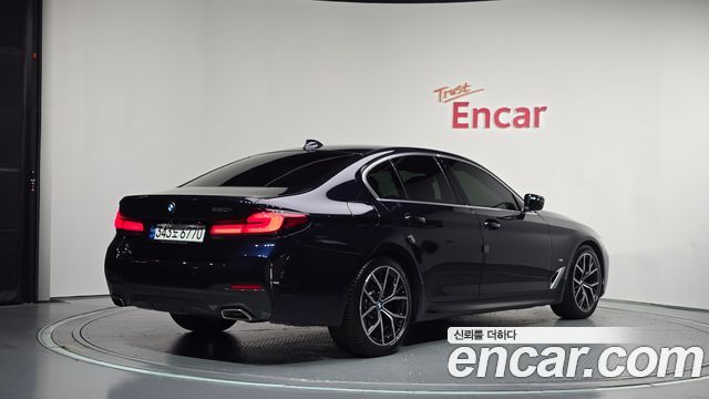 BMW 5 Series (G30) 530i M Sport Package 2023 — фото 2