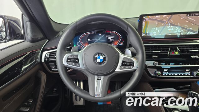 BMW 5 Series (G30) 530i M Sport Package 2023 — фото 13