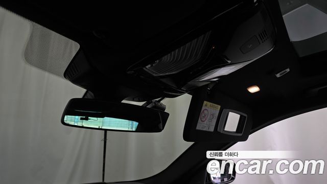BMW 5 Series (G30) 530i M Sport Package 2023 — фото 19