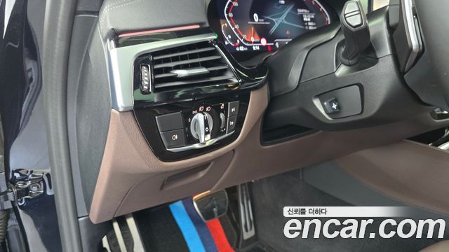 BMW 5 Series (G30) 530i M Sport Package 2023 — фото 20