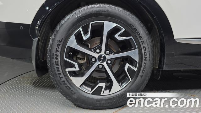 Kia Sportage Hybrid (V) Signature 2WD 2022 — фото 5