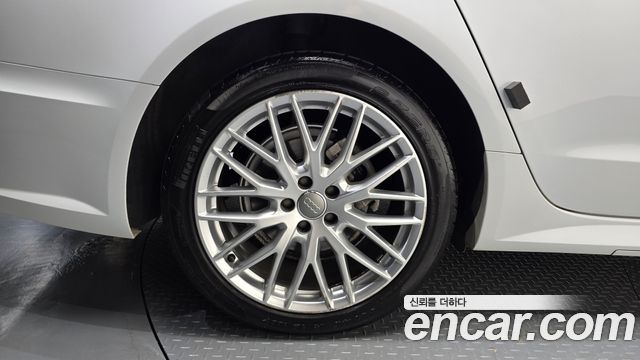Audi A6 35 TDI Quattro Premium C7 2018 — фото 5