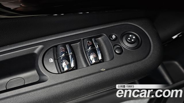 MINI Cooper Clubman High 2nd 2019 — фото 12
